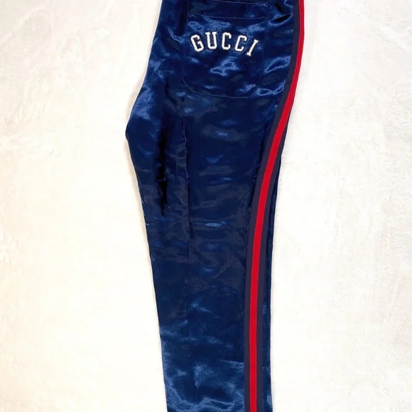 Gucci Men's Blue Ny Yankees Edition Patch Lounge Pants - Picture 4 of 14